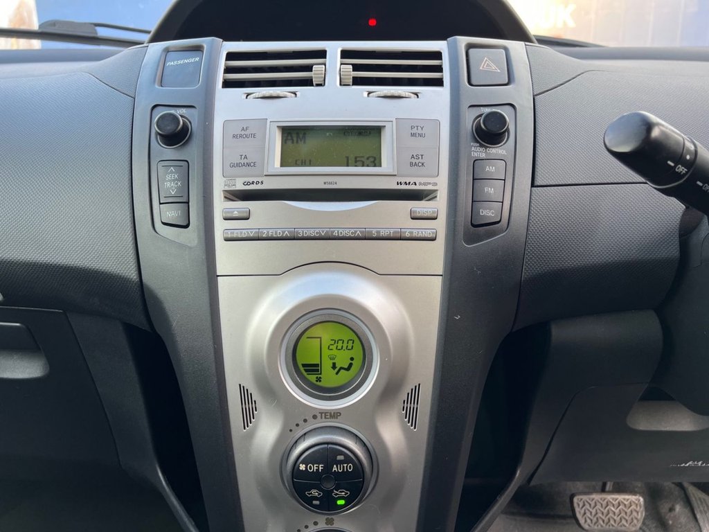 Used Toyota Yaris 2006 for sale - 76710809: Photo 15