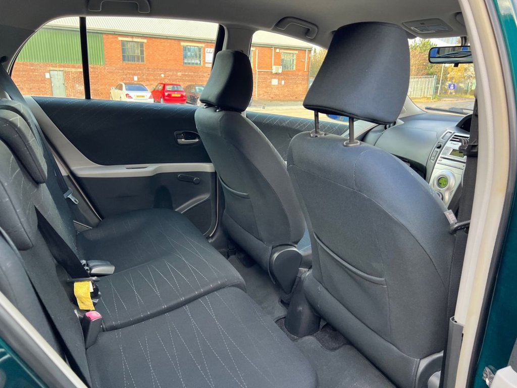 Used Toyota Yaris 2006 for sale - 76710809: Photo 17