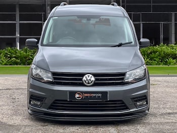 Used Volkswagen Caddy Maxi Life 2017 for sale - 79371098: Photo