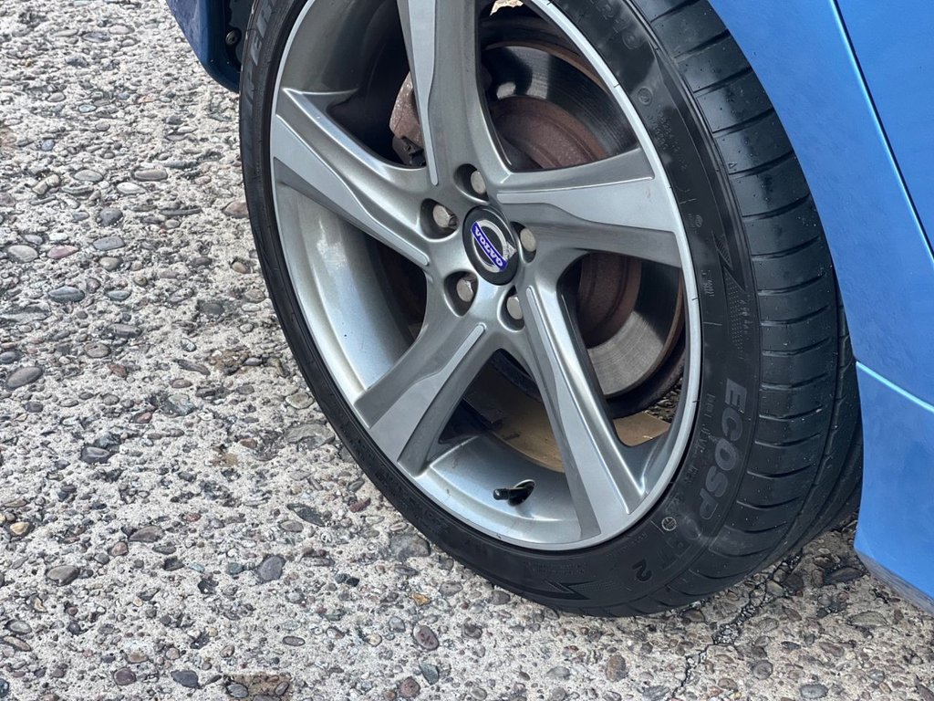 Used Volvo V60 2014 for sale - 77301894: Photo 13