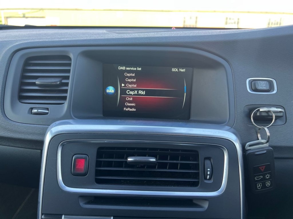 Used Volvo V60 2014 for sale - 77301894: Photo 19