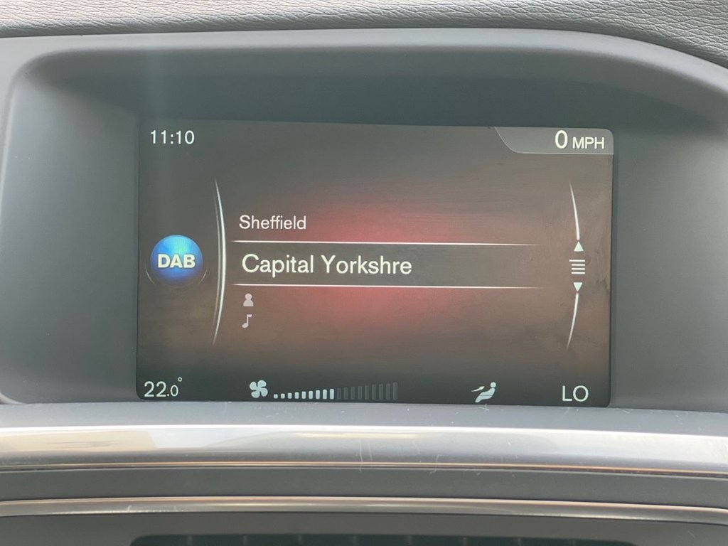 Used Volvo V60 2014 for sale - 77301894: Photo 40