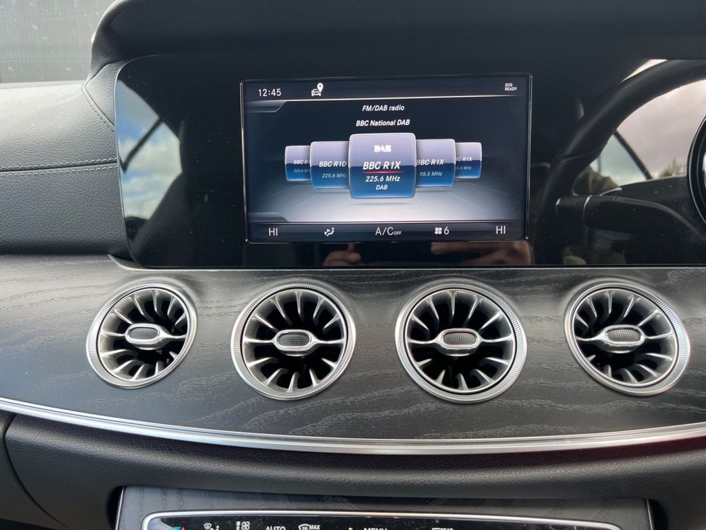 Used Mercedes-Benz E Class 2018 for sale - 75877339: Photo 39