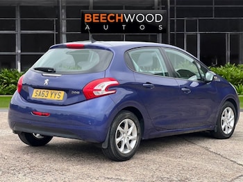 Used Peugeot 208 2013 for sale - 75607364: Photo