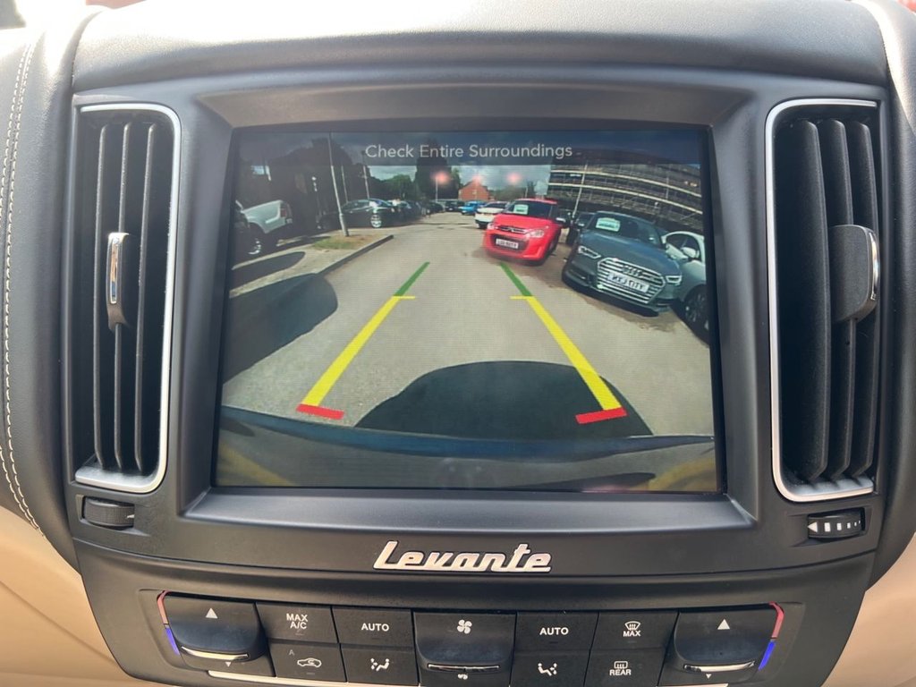Used Maserati Levante 2018 for sale - 76481481: Photo 12