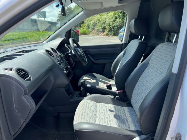 Used Volkswagen Caddy Maxi 2012 for sale - 71816270: Photo 16