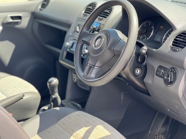 Used Volkswagen Caddy Maxi 2012 for sale - 71816270: Photo 18