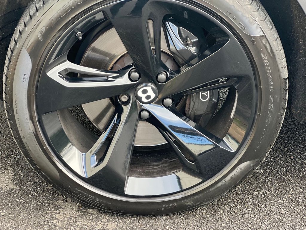 Used Bentley Bentayga 2018 for sale - 76570041: Photo 14