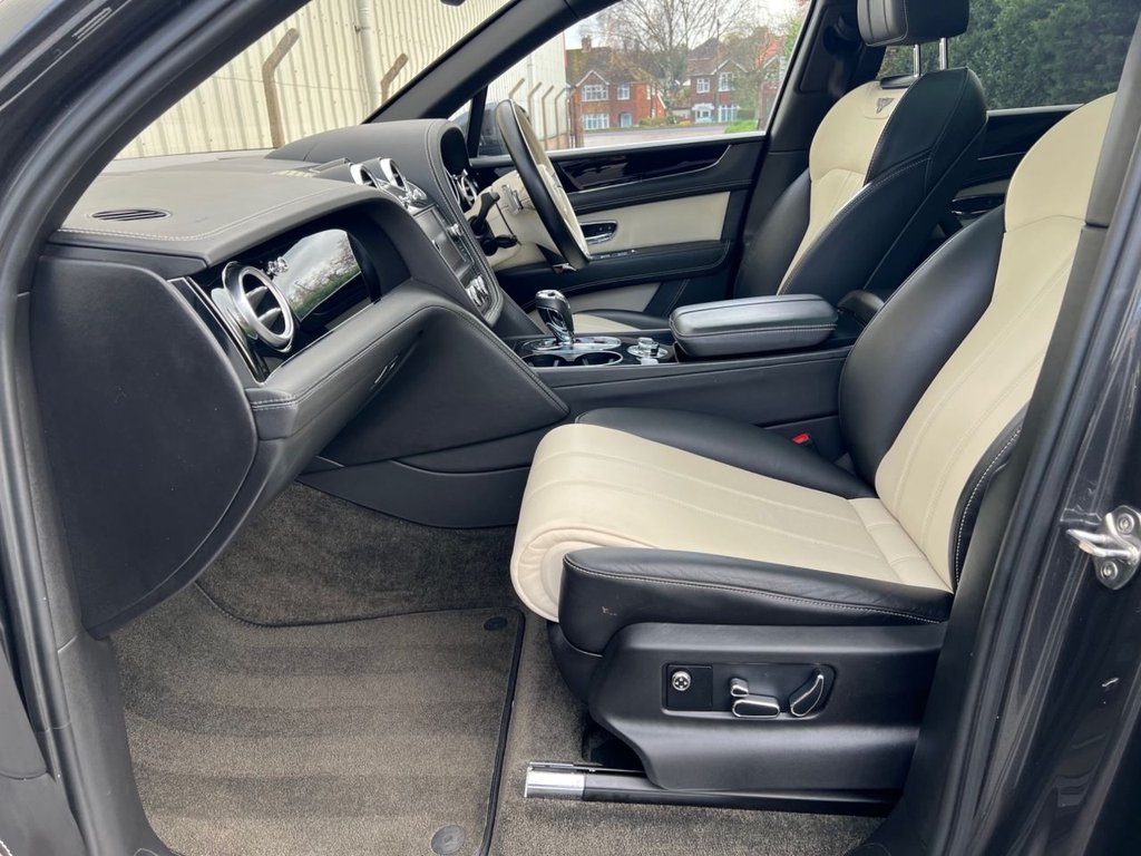 Used Bentley Bentayga 2018 for sale - 76570041: Photo 16