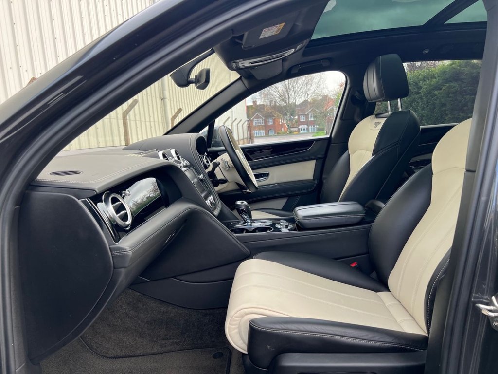 Used Bentley Bentayga 2018 for sale - 76570041: Photo 17