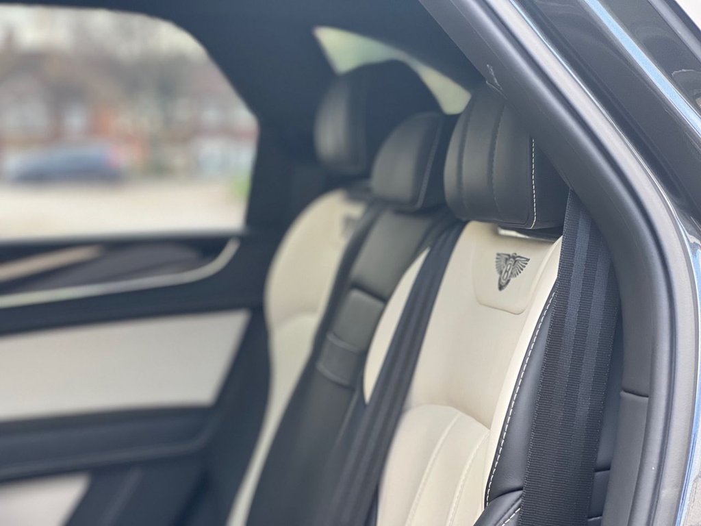 Used Bentley Bentayga 2018 for sale - 76570041: Photo 28