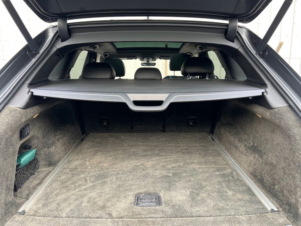 Used Bentley Bentayga 2018 for sale - 76570041: Photo 30