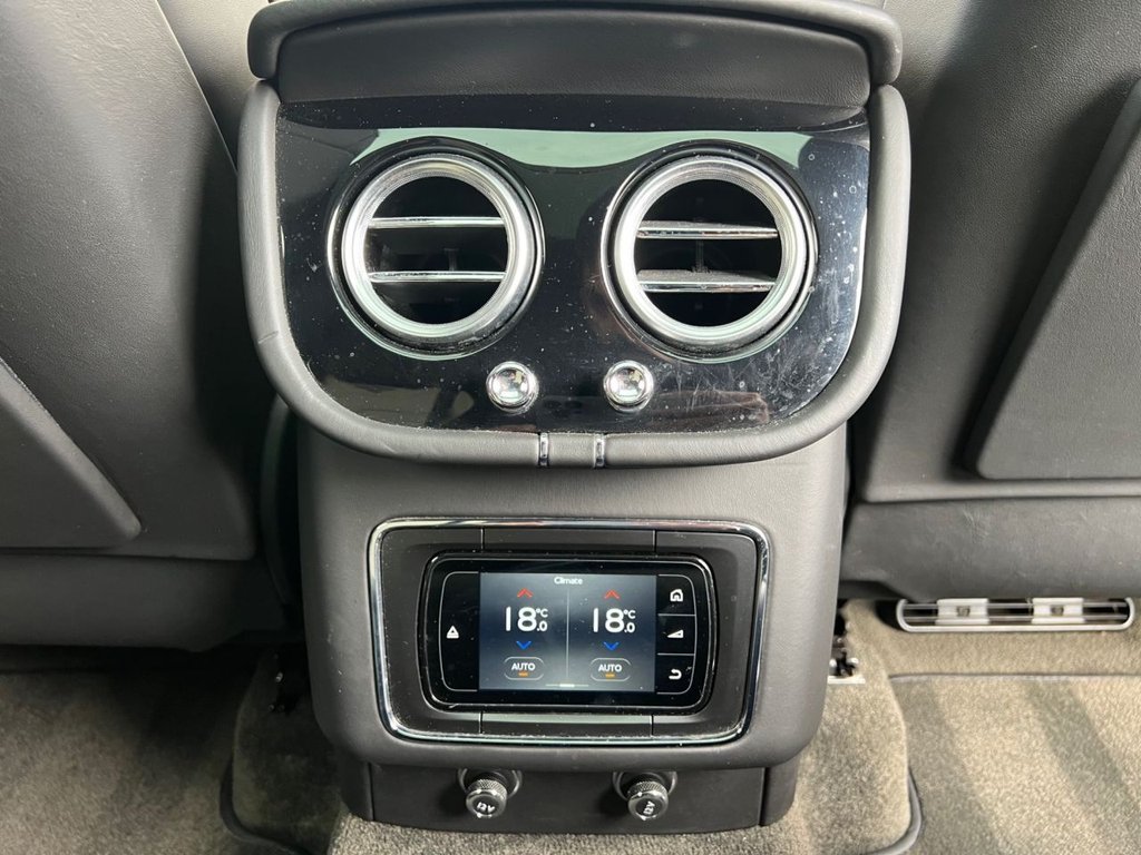 Used Bentley Bentayga 2018 for sale - 76570041: Photo 35