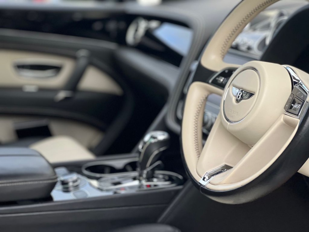 Used Bentley Bentayga 2018 for sale - 76570041: Photo 37