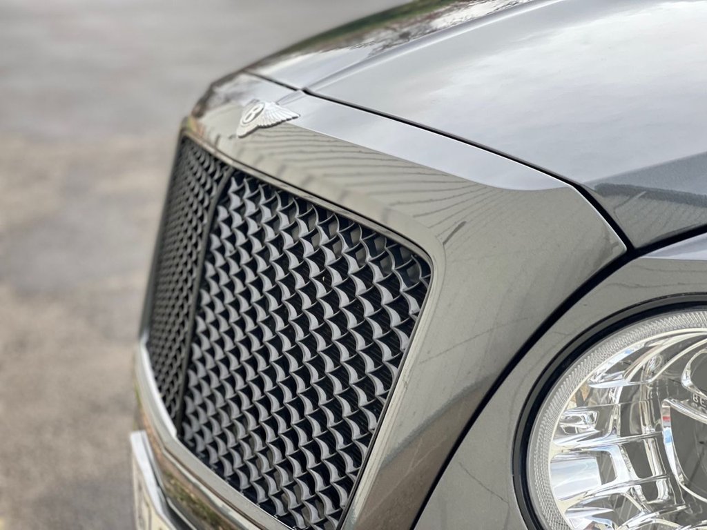Used Bentley Bentayga 2018 for sale - 76570041: Photo 47