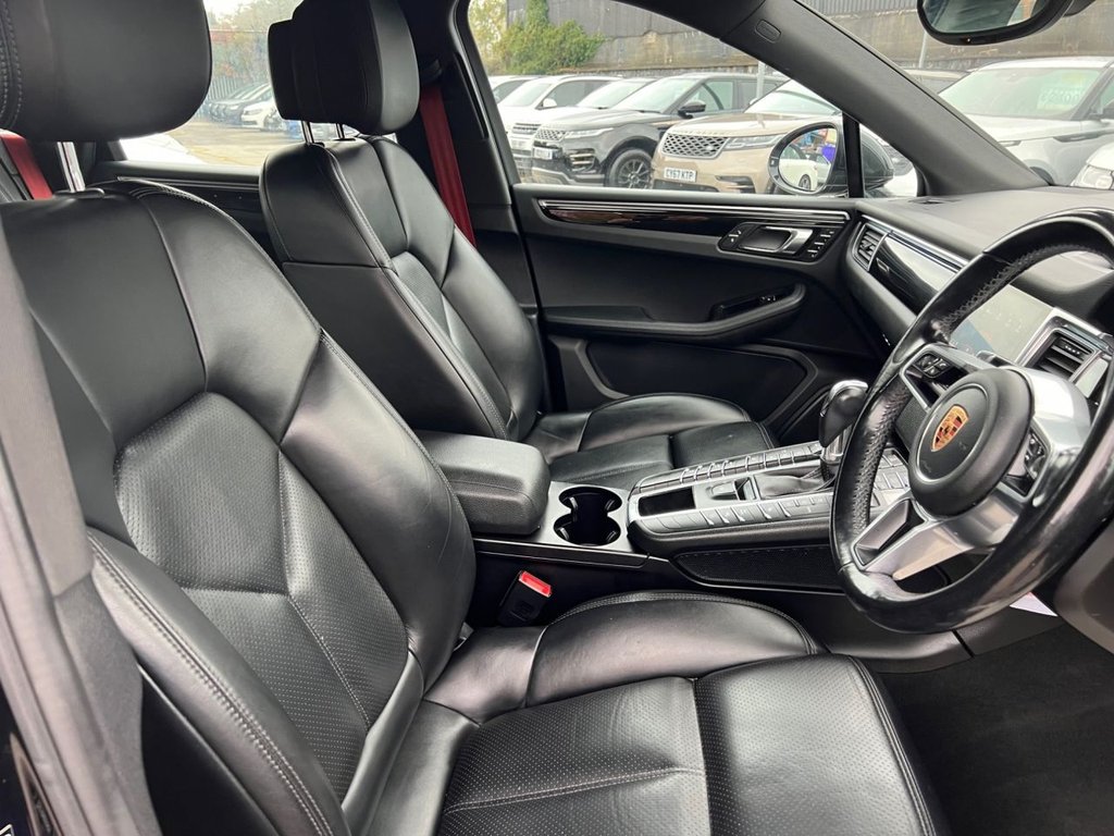 Used Porsche Macan 2018 for sale - 76185389: Photo 17