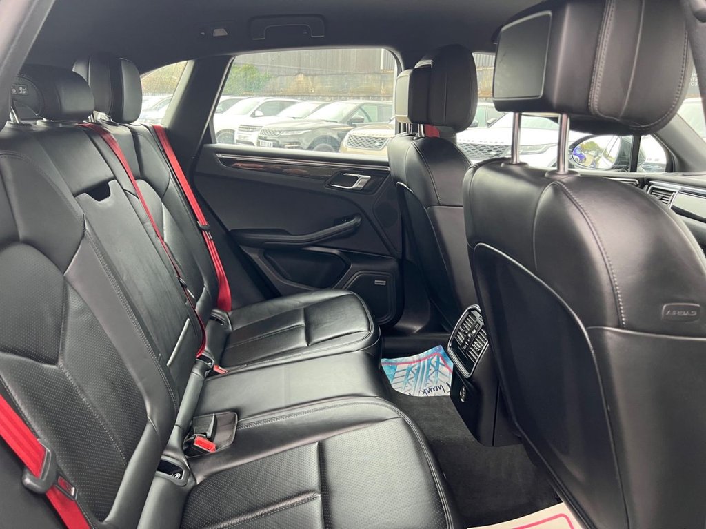 Used Porsche Macan 2018 for sale - 76185389: Photo 22