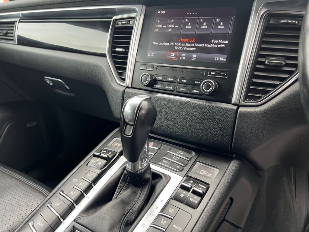 Used Porsche Macan 2018 for sale - 76185389: Photo 34