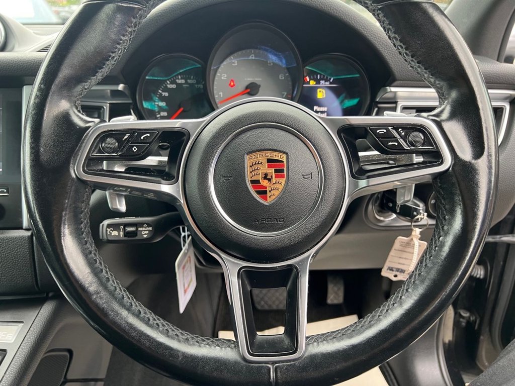 Used Porsche Macan 2018 for sale - 76185389: Photo 35