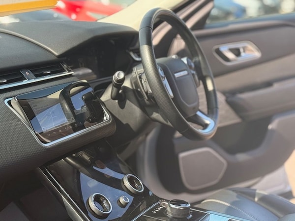 Used Land Rover Range Rover Velar 2018 for sale - 73147905: Photo 37