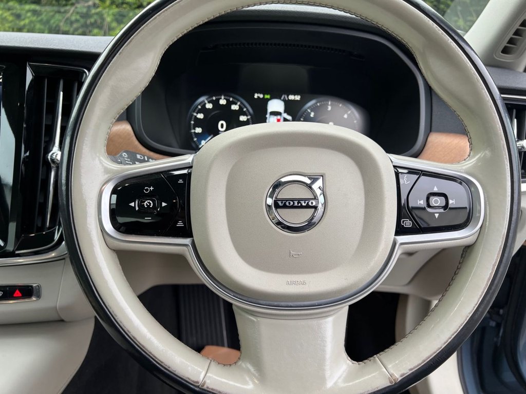 Used Volvo S90 2017 for sale - 77171620: Photo 9