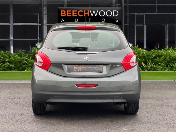 Used Peugeot 208 2014 for sale - 76256631: Photo 5