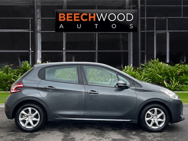Used Peugeot 208 2014 for sale - 76256631: Photo 7