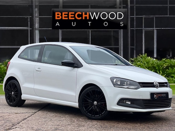 Used Volkswagen Polo 2015 for sale - 75630793: Photo 1