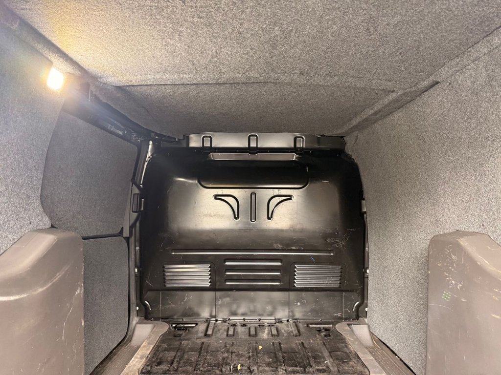 Used Ford Transit Connect 2019 for sale - 76279500: Photo 12