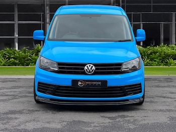 Used Volkswagen Caddy Maxi 2015 for sale - 79009609: Photo