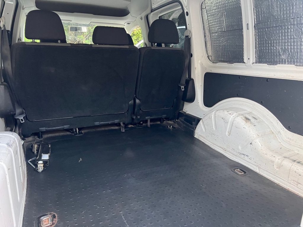 Used Volkswagen Caddy Maxi 2016 for sale - 76582185: Photo 19