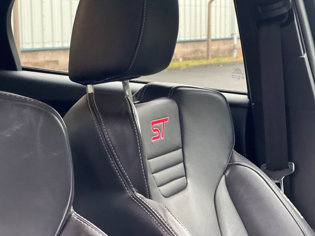 Used Ford Focus 2018 for sale - 77072744: Photo 15