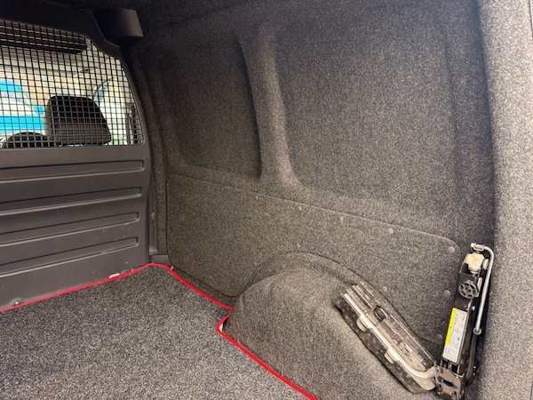 Used Volkswagen Caddy 2020 for sale - 74867103: Photo 11