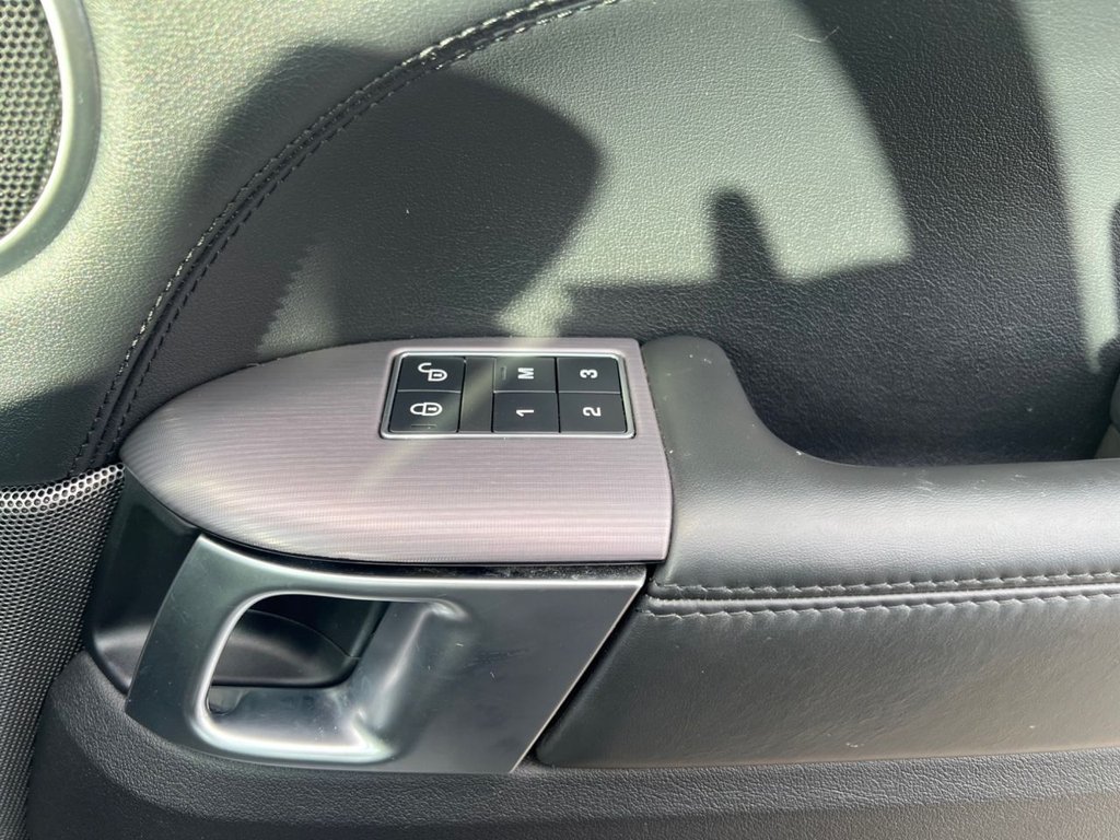 Used Land Rover Range Rover Sport 2018 for sale - 78219317: Photo 13