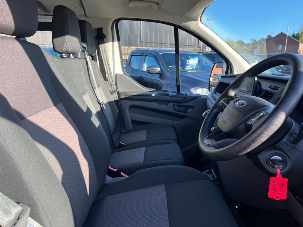 Used Ford Transit Custom 2023 for sale - 76758681: Photo 2