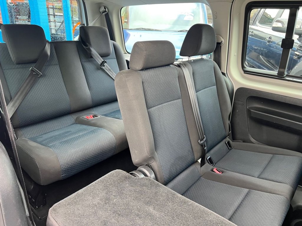 Used Volkswagen Caddy Maxi Life 2018 for sale - 76323285: Photo 14