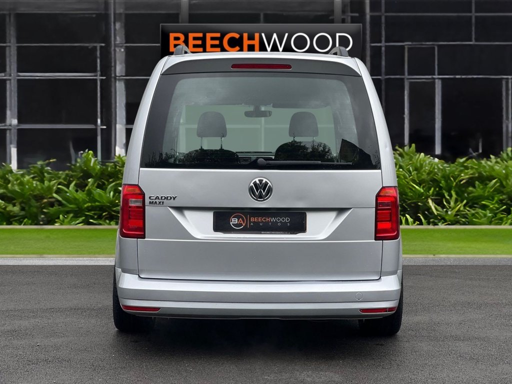 Used Volkswagen Caddy Maxi Life 2018 for sale - 76323285: Photo 2