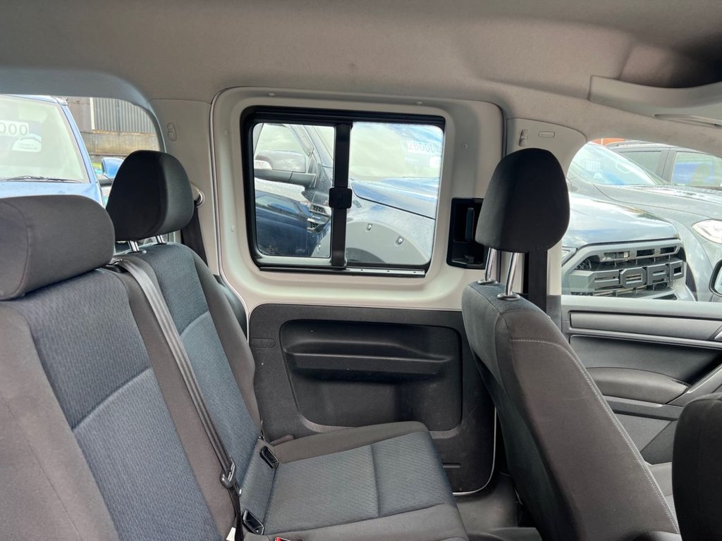 Used Volkswagen Caddy Maxi Life 2018 for sale - 76323285: Photo 25