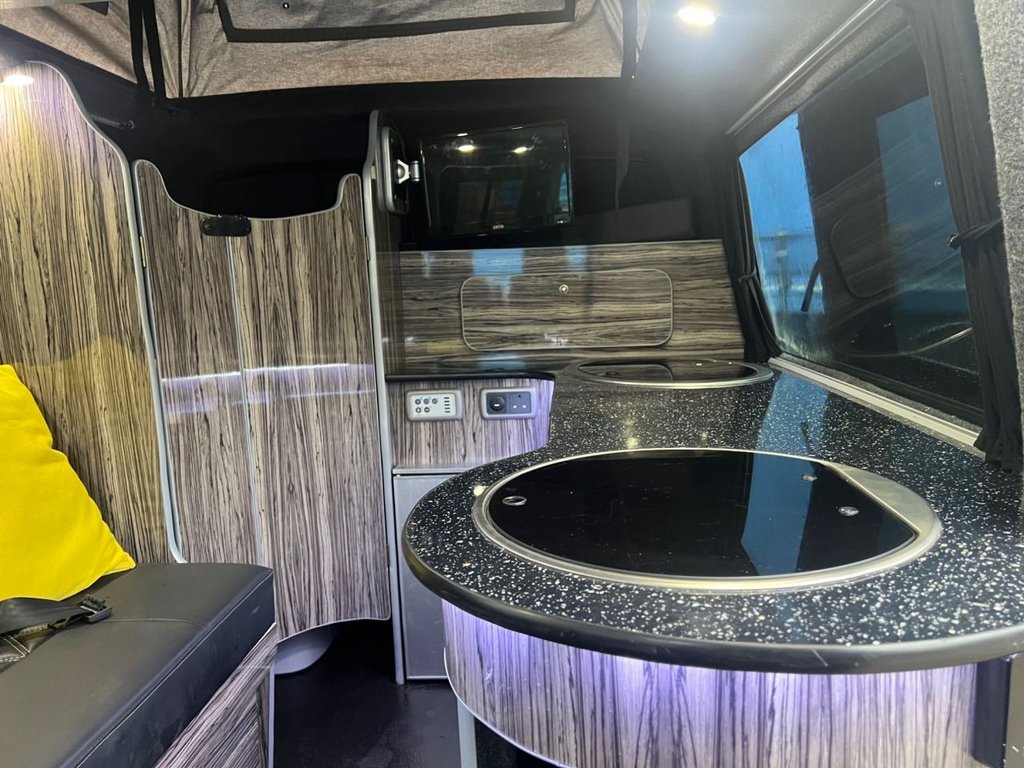 Used Volkswagen Transporter 2015 for sale - 77463777: Photo 11