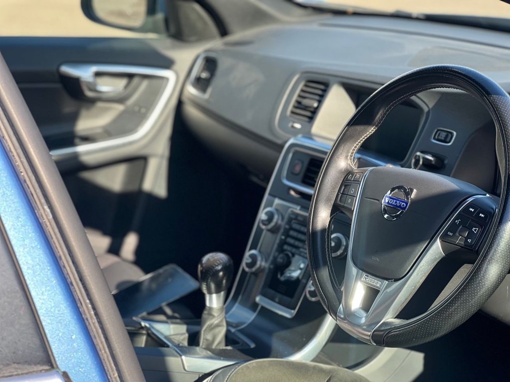 Used Volvo V60 2014 for sale - 76119079: Photo 14