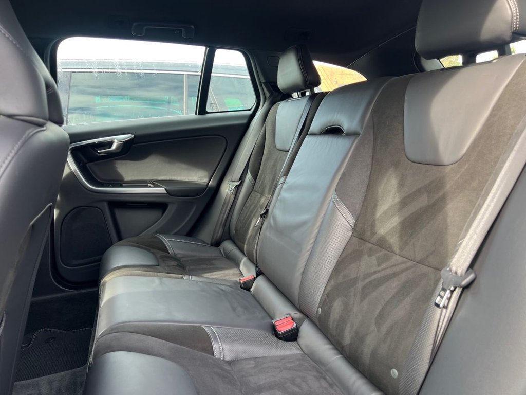 Used Volvo V60 2014 for sale - 76119079: Photo 32