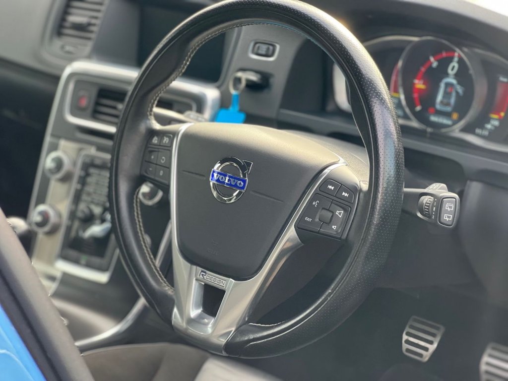 Used Volvo V60 2014 for sale - 76119079: Photo 43