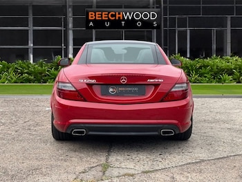 Used Mercedes-Benz SLK 2012 for sale - 79551255: Photo
