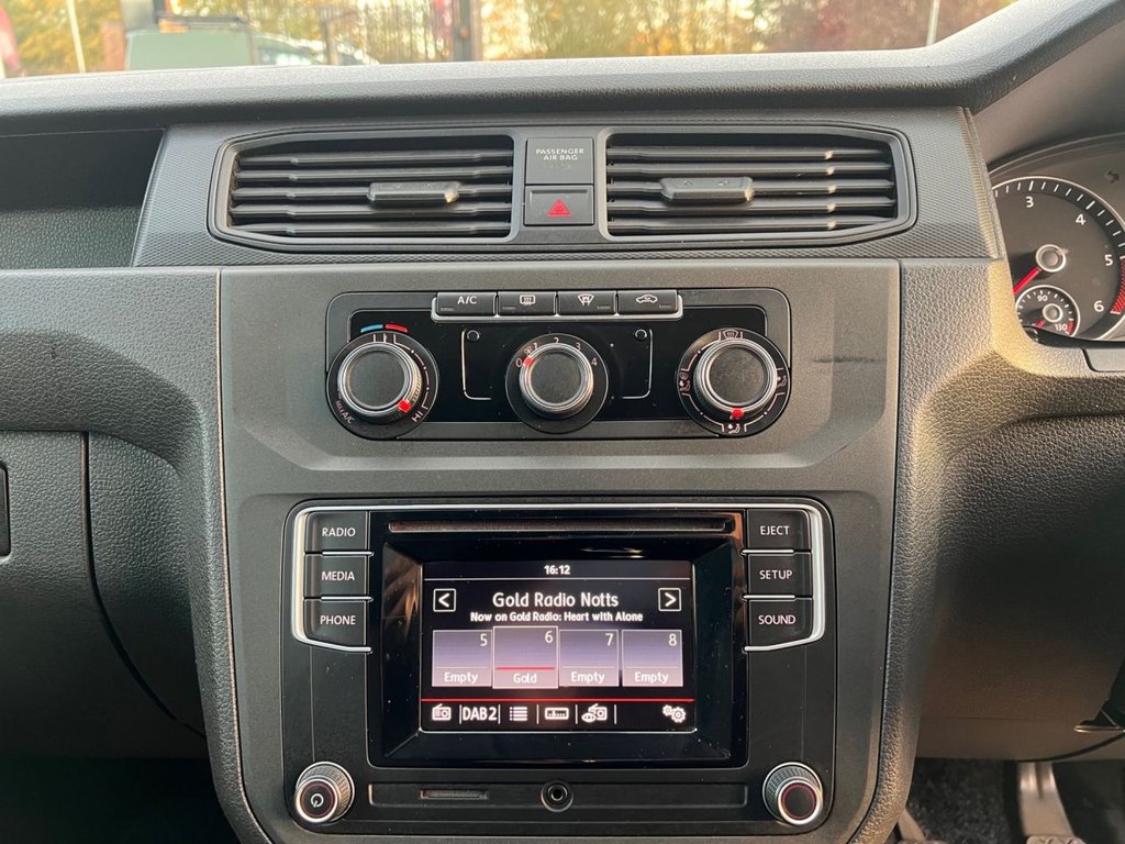 Used Volkswagen Caddy 2017 for sale - 76406129: Photo 24