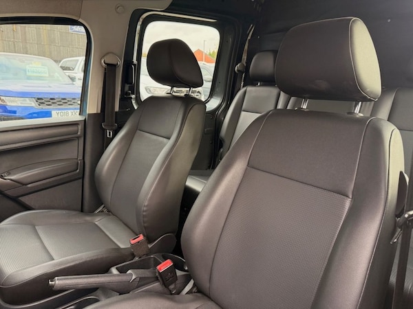 Used Volkswagen Caddy Maxi 2017 for sale - 72710178: Photo 12