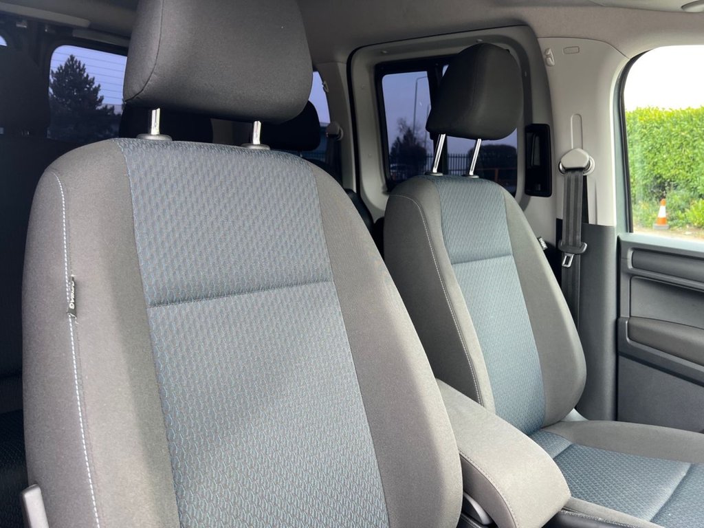 Used Volkswagen Caddy Life 2017 for sale - 76210197: Photo 11