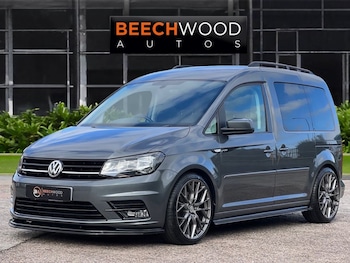 Used Volkswagen Caddy Maxi Life 2017 for sale - 76210197: Photo