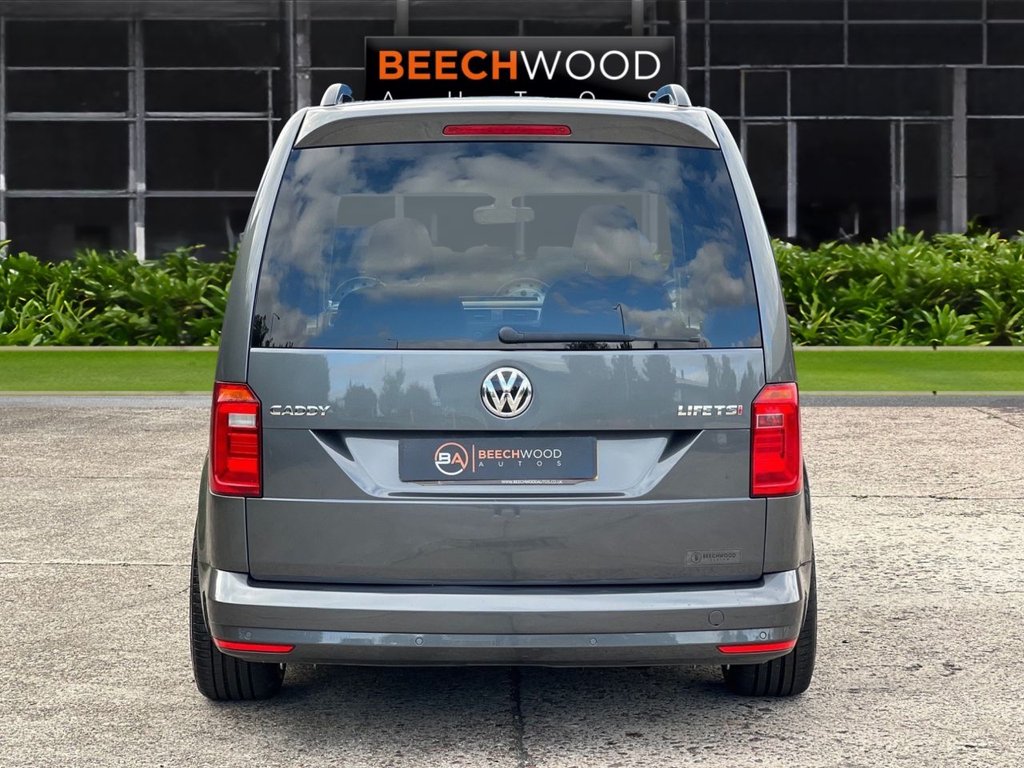 Used Volkswagen Caddy Life 2017 for sale - 76210197: Photo 3