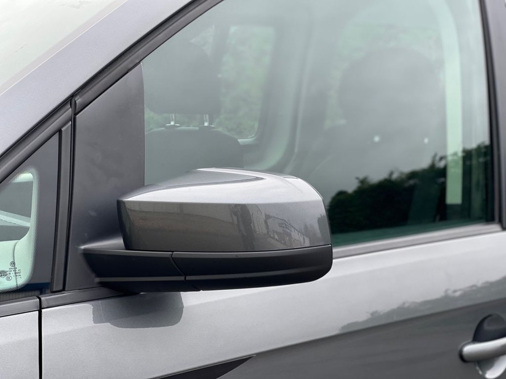 Used Volkswagen Caddy Maxi Life 2019 for sale - 77720304: Photo 13