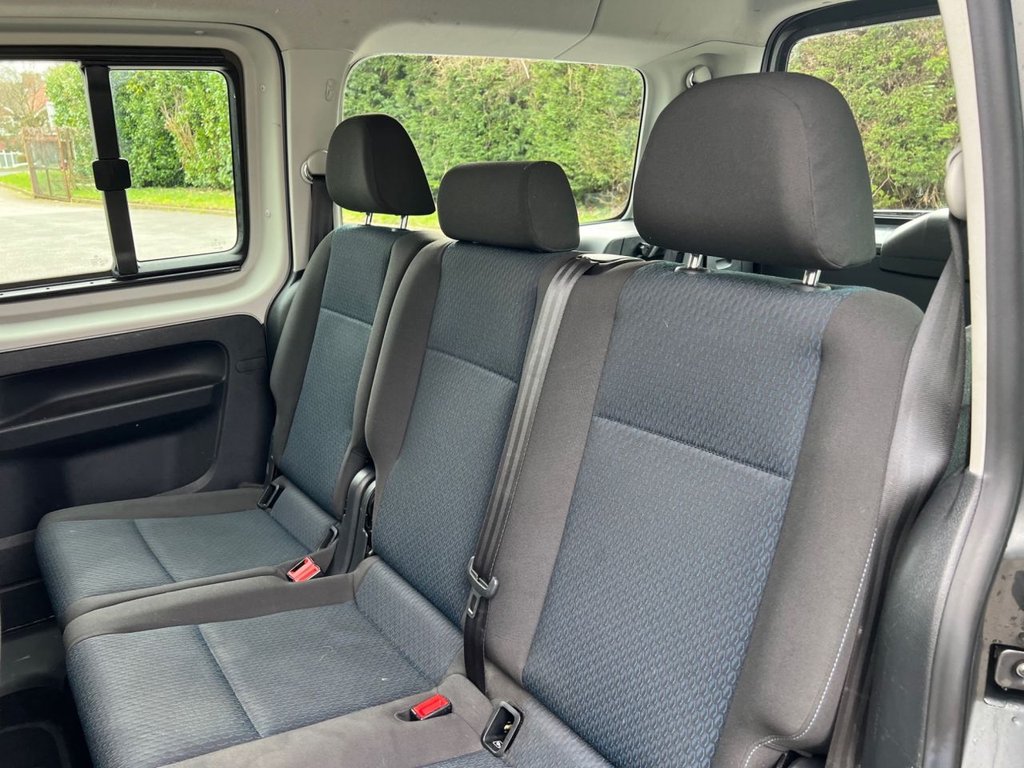 Used Volkswagen Caddy Maxi Life 2019 for sale - 77720304: Photo 17